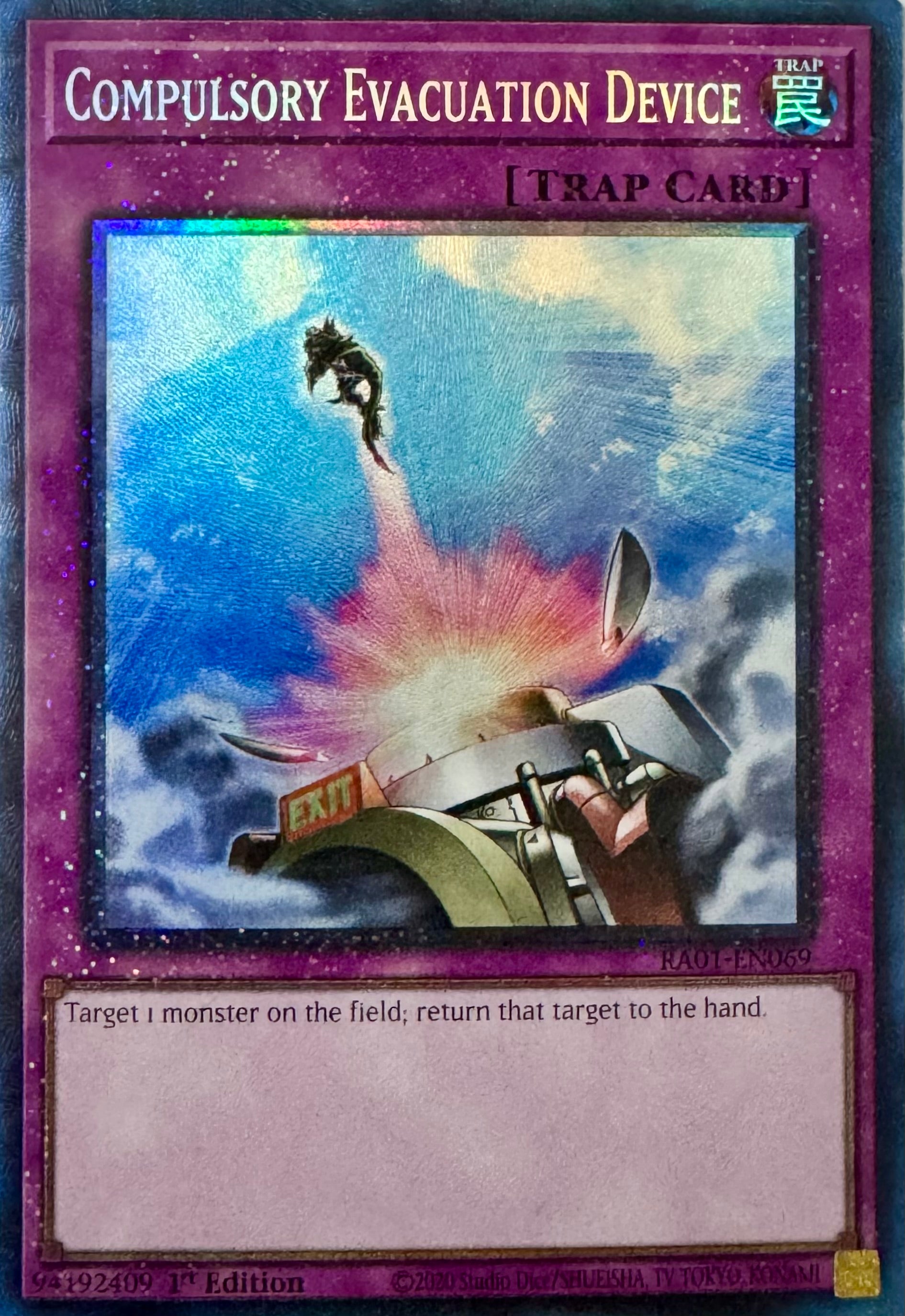 Yugioh! Compulsory Evacuation Device Ra01-en069 Collector Rare 1st edition
