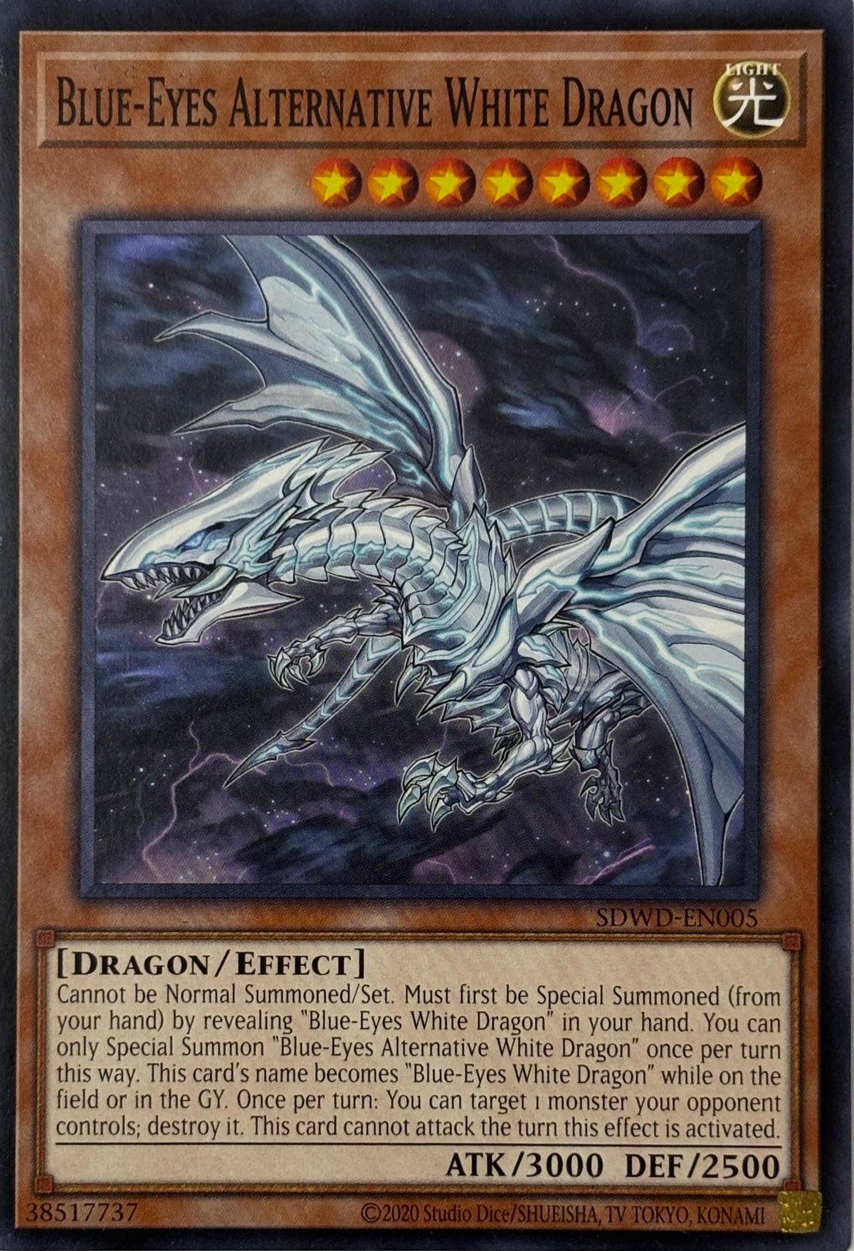 Yugioh! Blue-Eyes Alternative White Dragon Sdwd-en005