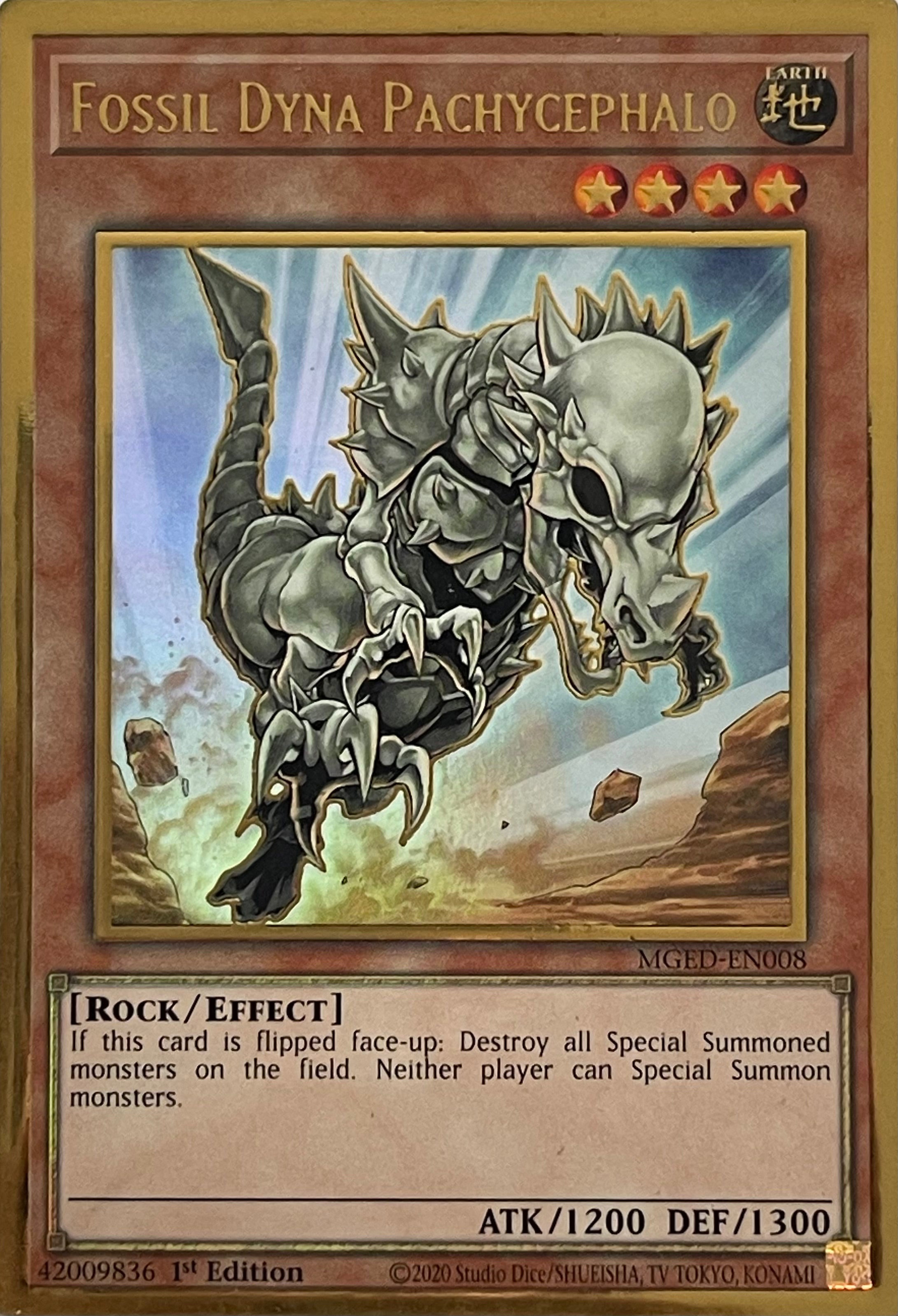 Yugioh! Fossil Dyna Pachycephalo MGED-EN008 1st Edition Premium Gold