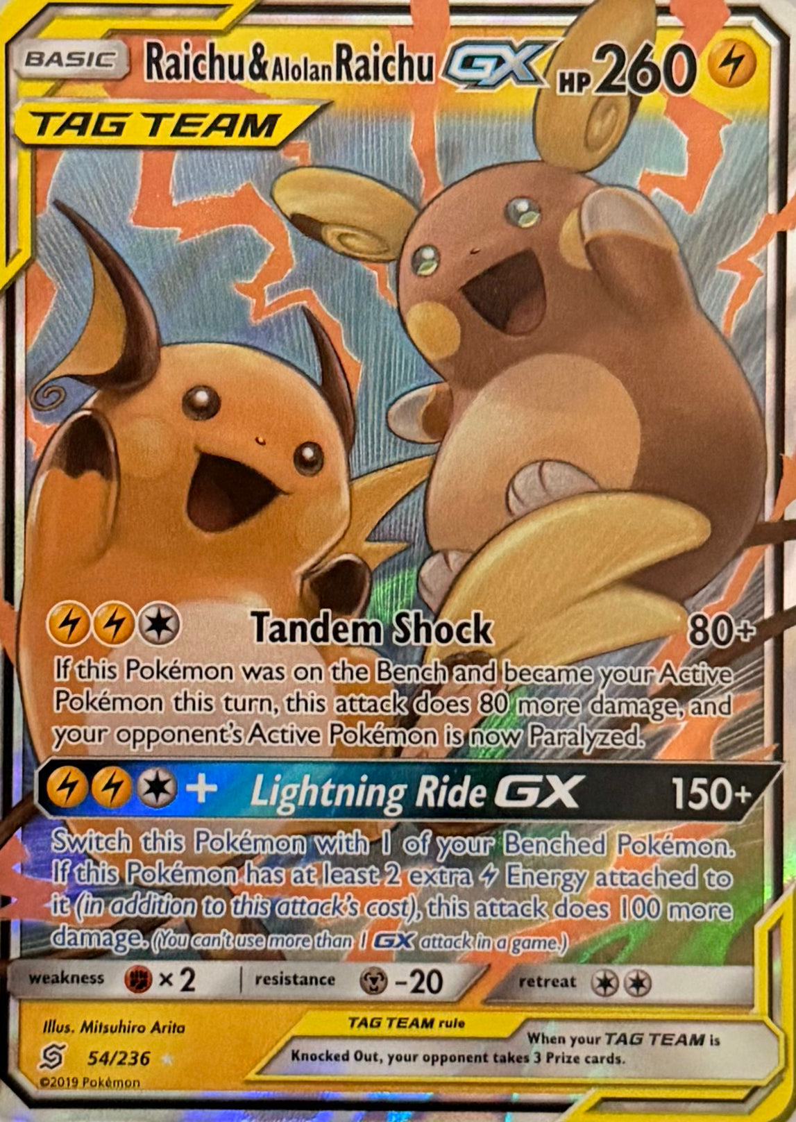 Pokemon Tcg Raichu & Alolan Raichu Gx 54/236