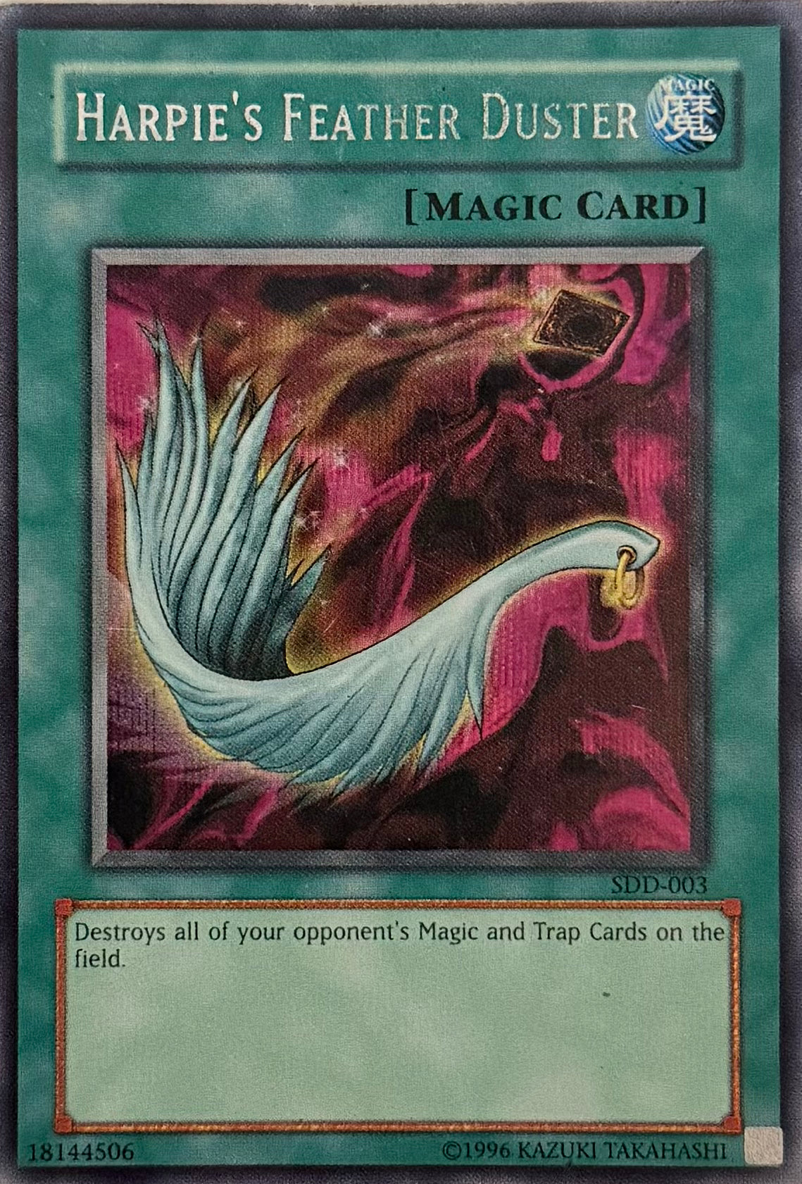 Yugioh! Harpie’s Feather Duster SDD-003
