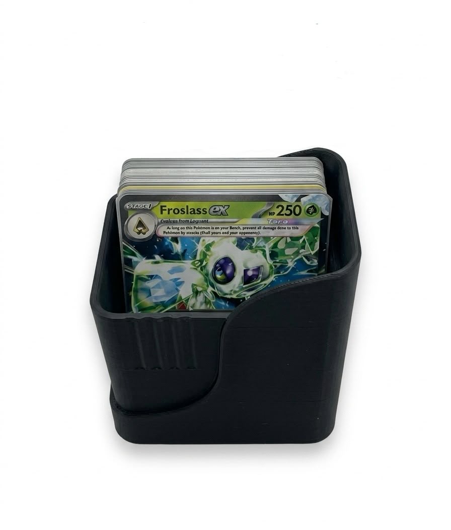 Porta Deck Tipo Planta Pokemon + 61 Cartas Al Azar