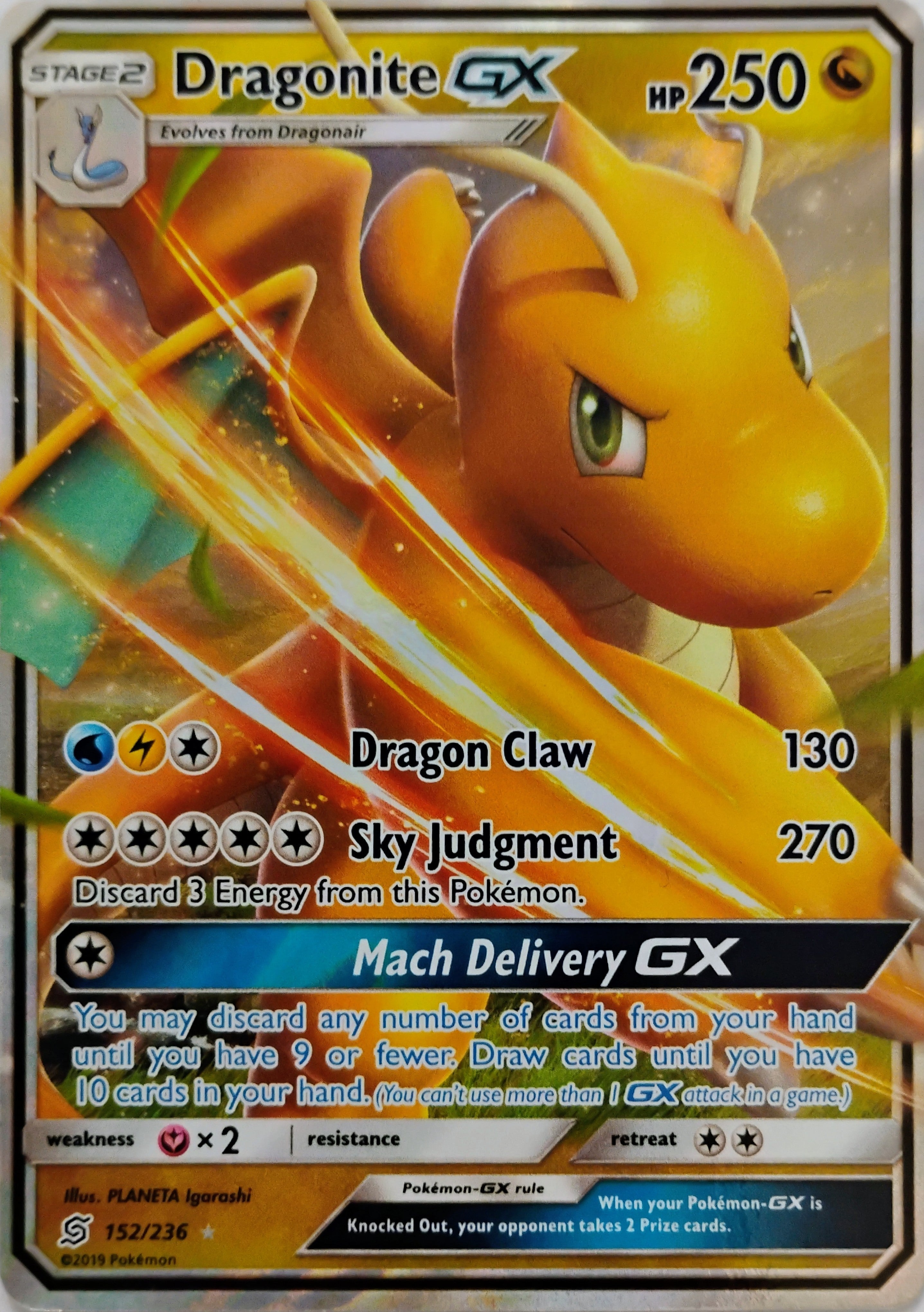 Pokémon tcg Dragonite GX 152/236